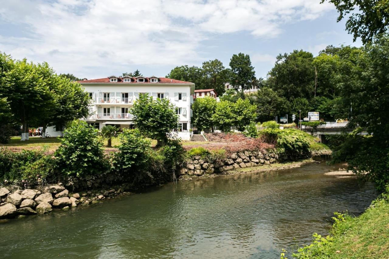 Hotel Du Pont Ascain Buitenkant foto